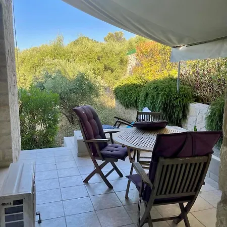 Olympia Villa